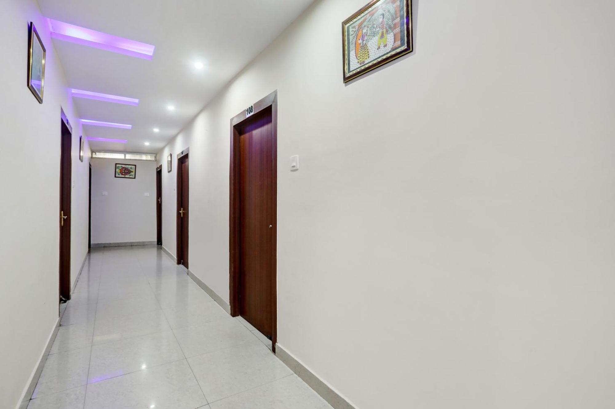 巴特那 Super Collection O Danapur Near Railway Station酒店 外观 照片